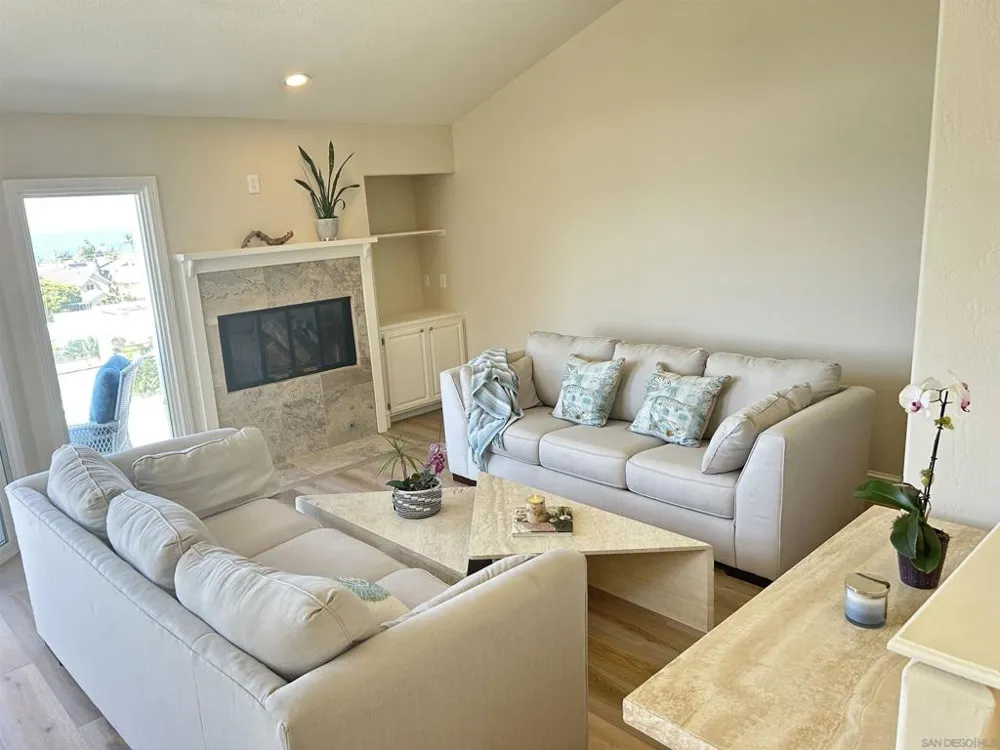 2510 MONTGOMERY AVE #A Cardiff by the Sea, CA 92007
