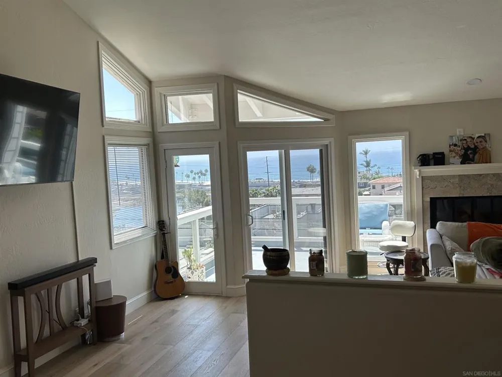 2510 MONTGOMERY AVE #A Cardiff by the Sea, CA 92007