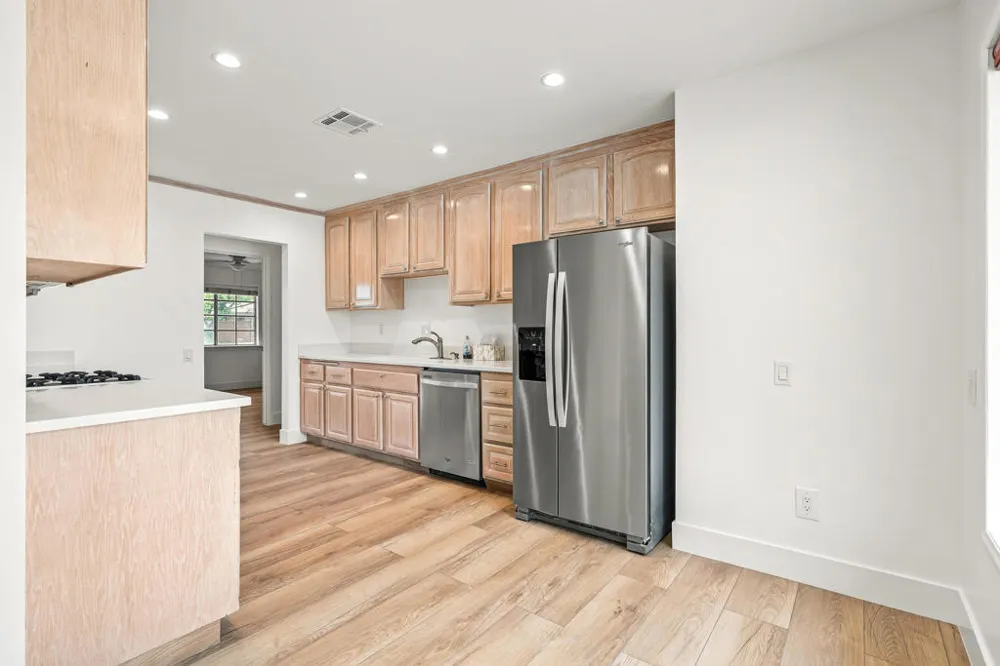 912 Cam Condor Palm Springs, CA 92262