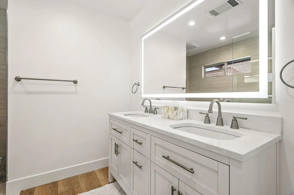 912 Cam Condor Palm Springs, CA 92262