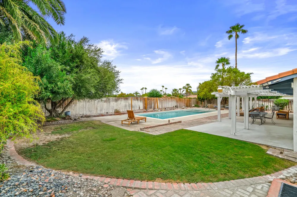 912 Cam Condor Palm Springs, CA 92262