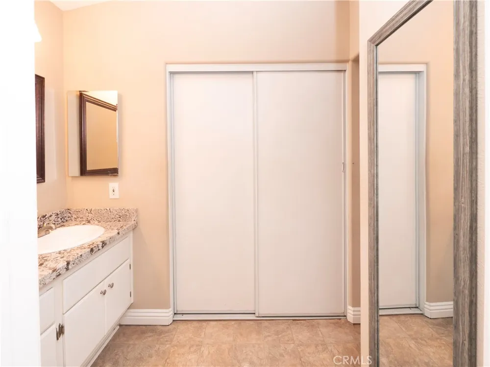 40525 Sunflower Murrieta, CA 92562