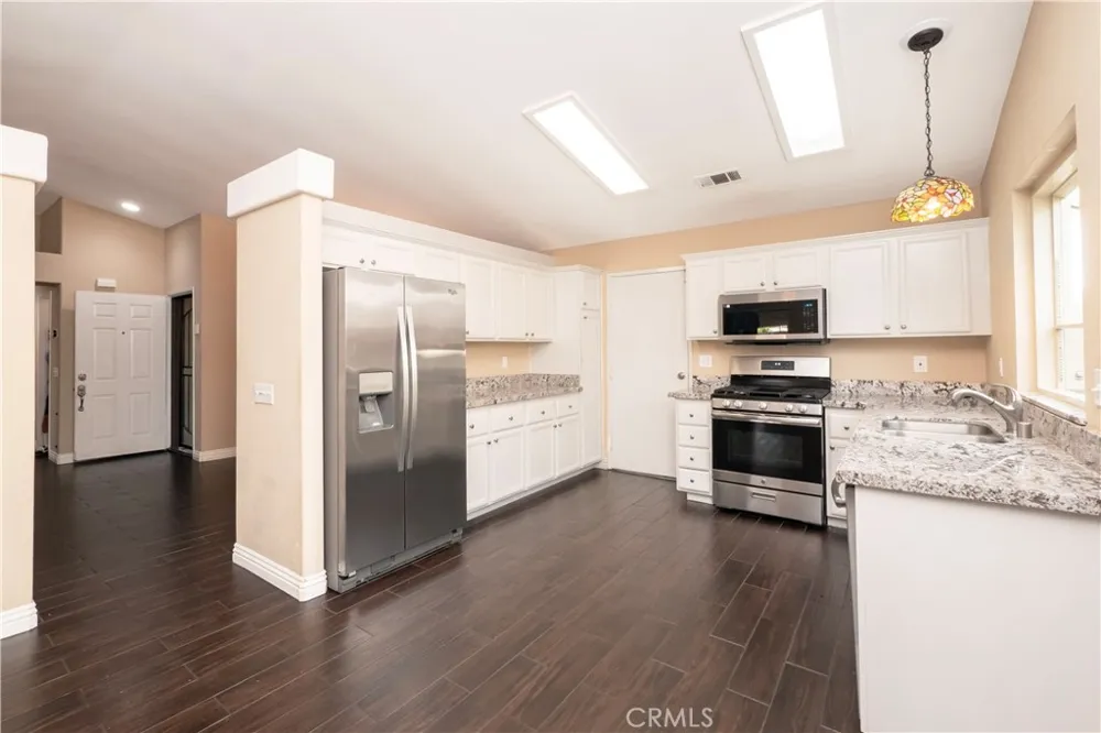 40525 Sunflower Murrieta, CA 92562