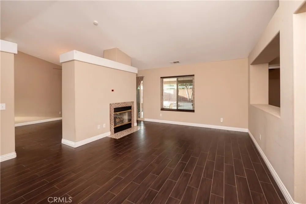 40525 Sunflower Murrieta, CA 92562