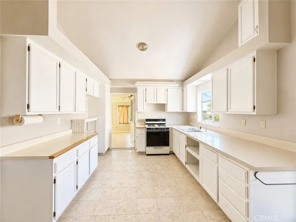 35339 San Pablo Yucaipa, CA 92399