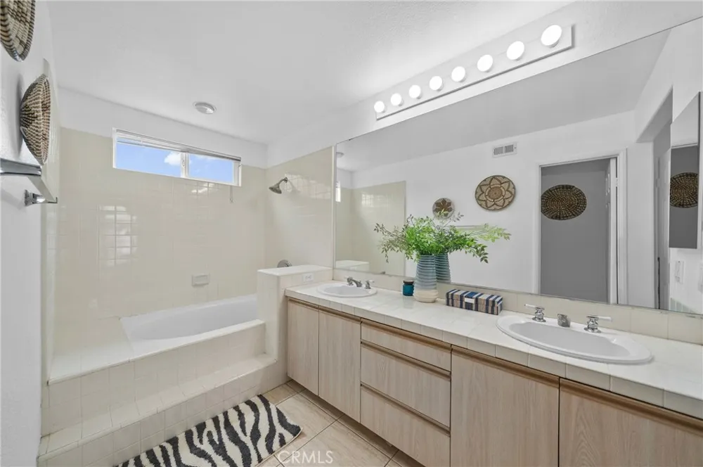 23205 Via Milano Laguna Niguel, CA 92677