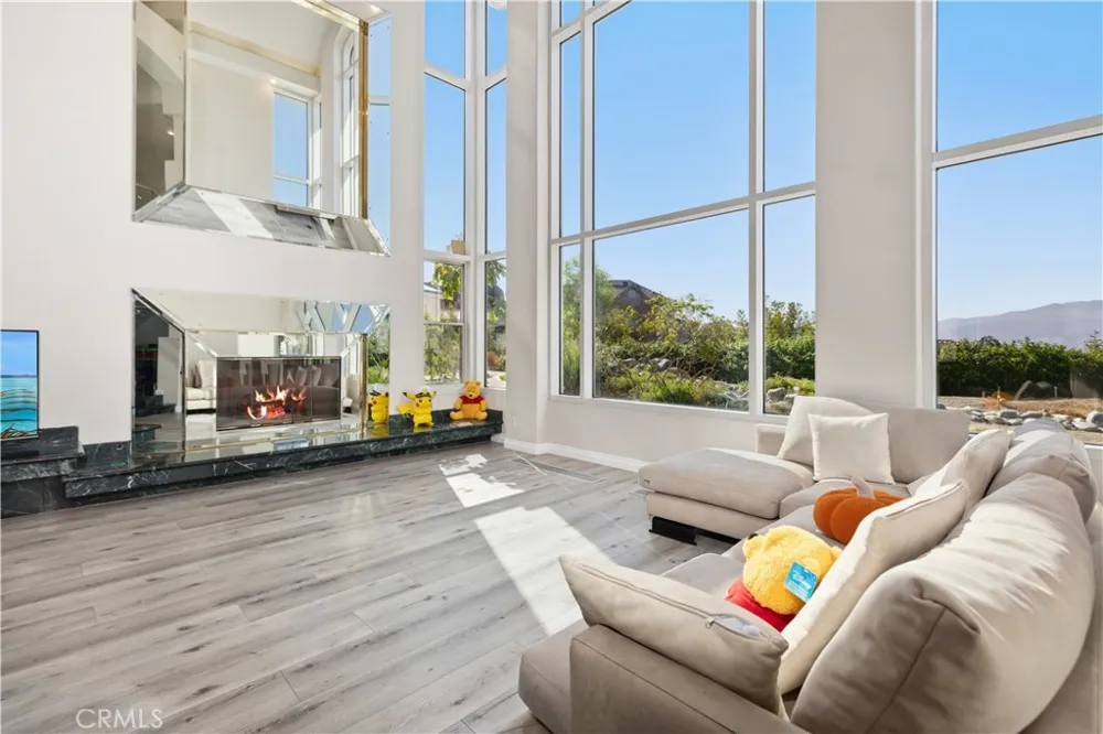 1527 Calle Cristina San Dimas, CA 91773