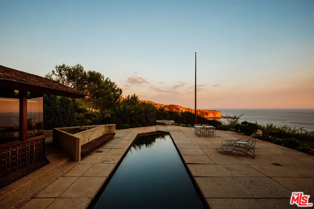 8 Sea Cove Drive Rancho Palos Verdes, CA 90275