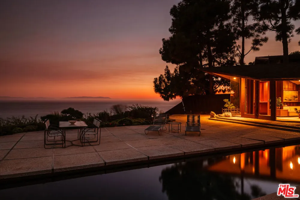 8 Sea Cove Drive Rancho Palos Verdes, CA 90275