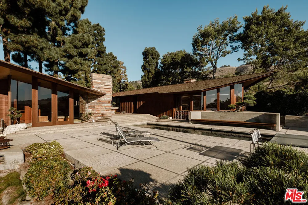 8 Sea Cove Drive Rancho Palos Verdes, CA 90275