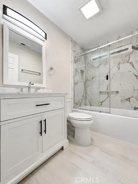10 Vista La Cuesta Rancho Santa Margarita, CA 92688
