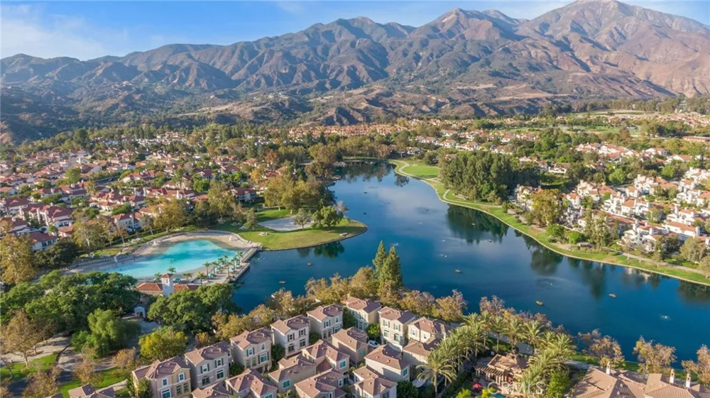 258 Pasto Rico Rancho Santa Margarita, CA 92688