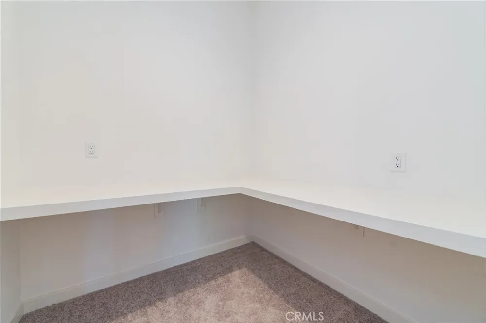 1083 Cadence Irvine, CA 92618