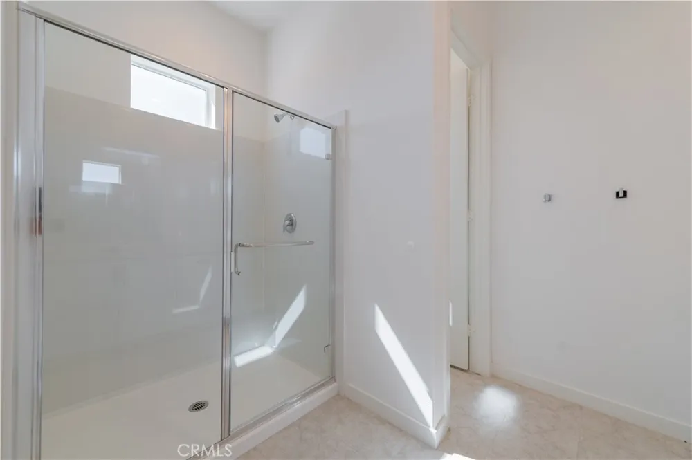 1083 Cadence Irvine, CA 92618