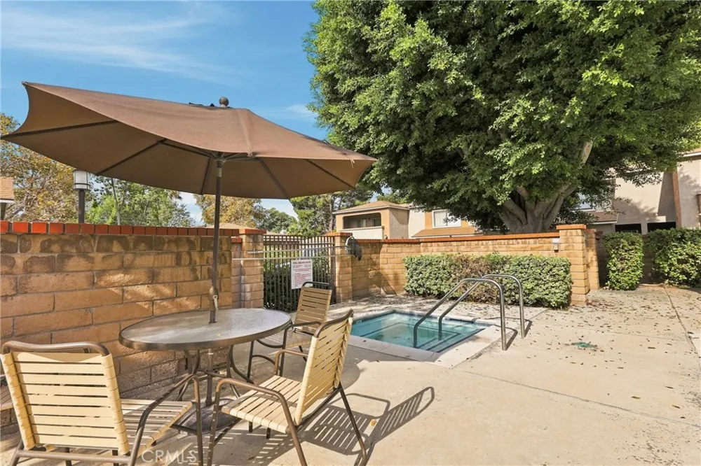 563 Wayland Court Claremont, CA 91711