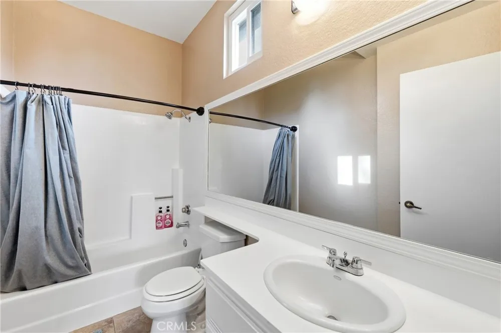 563 Wayland Court Claremont, CA 91711