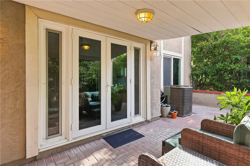 563 Wayland Court Claremont, CA 91711