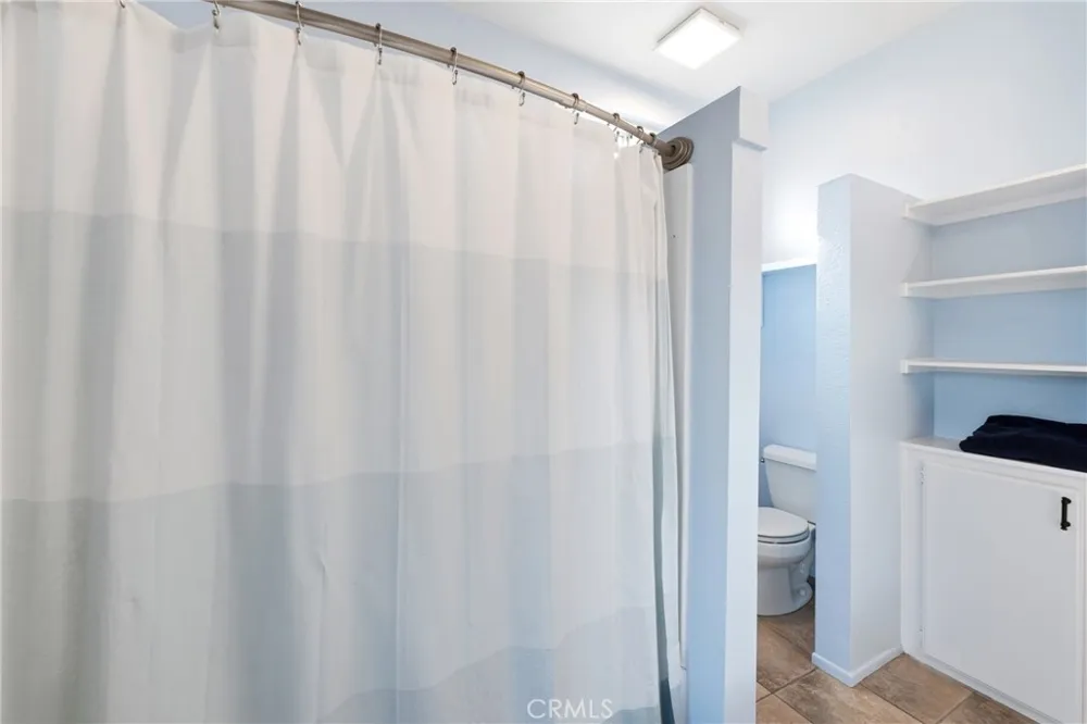 563 Wayland Court Claremont, CA 91711