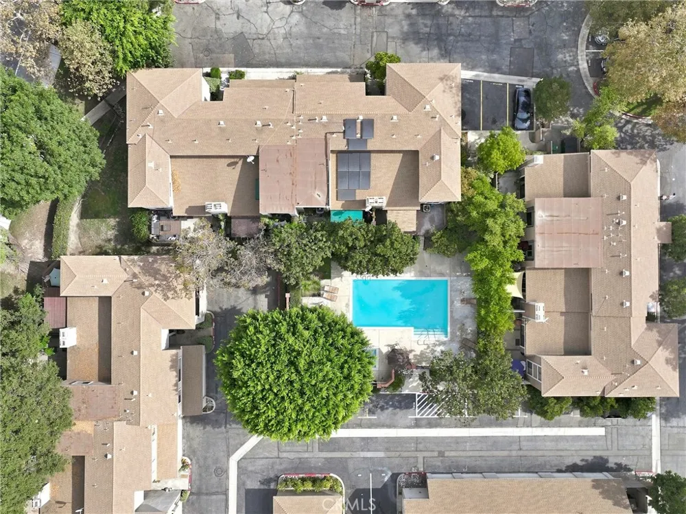 563 Wayland Court Claremont, CA 91711