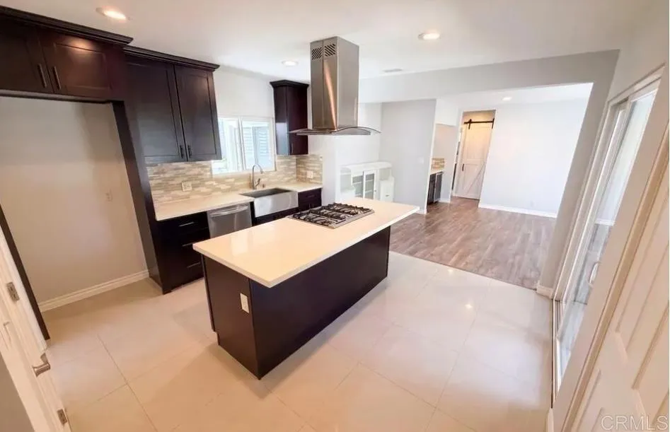 2025 Via Mirada Fullerton, CA 92833