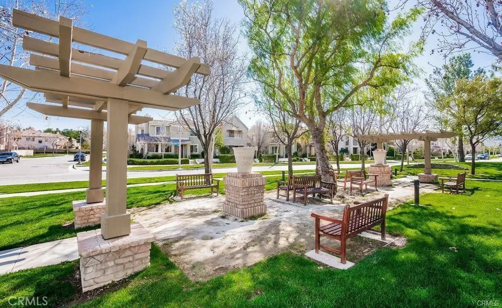 24045 Whitewater Drive Valencia, CA 91354