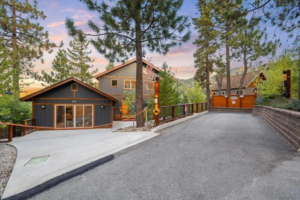 1219 Aspen Dr. Big Bear, CA 92315