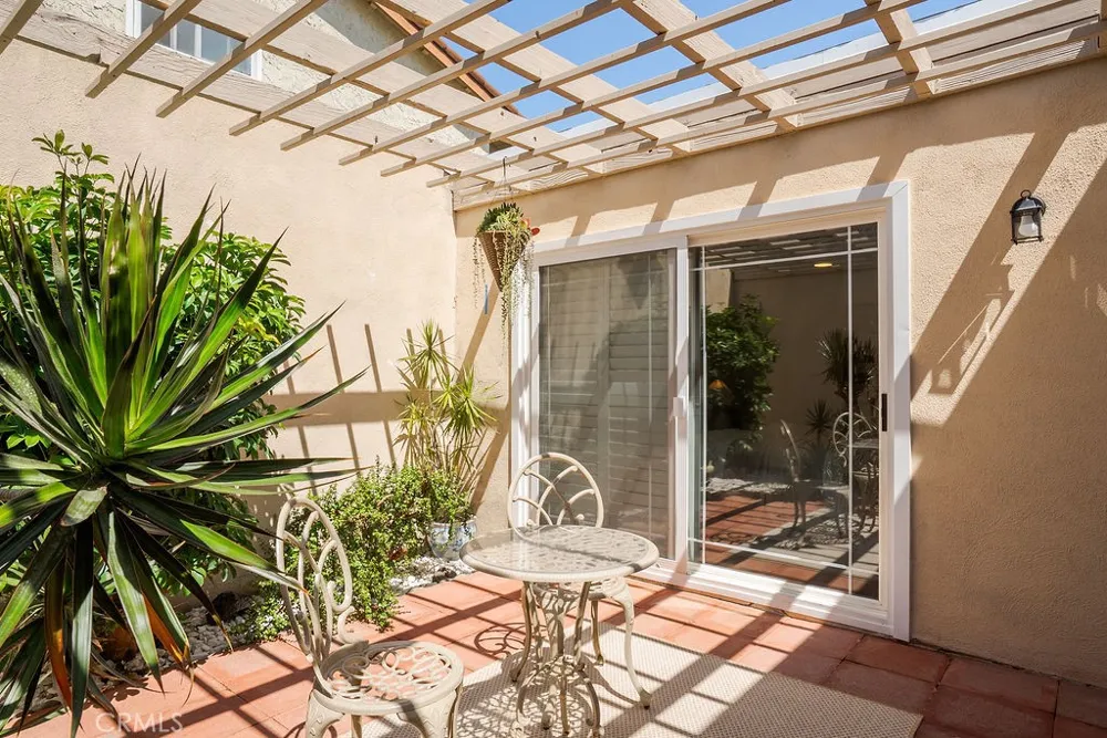 3343 Nevada Costa Mesa, CA 92626