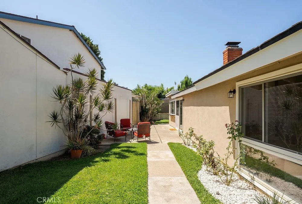 3343 Nevada Costa Mesa, CA 92626