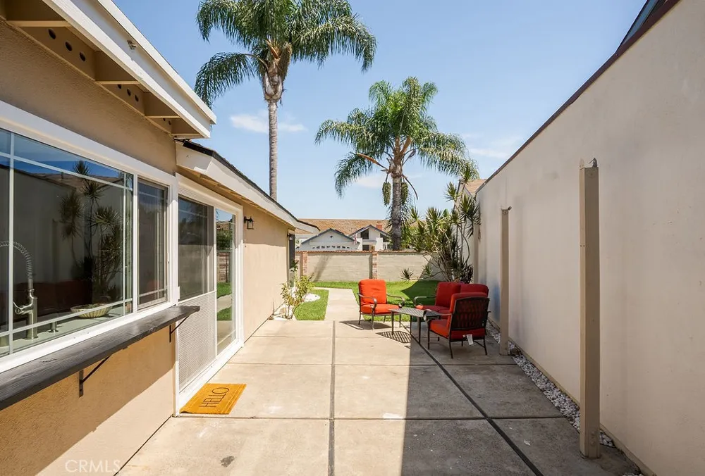 3343 Nevada Costa Mesa, CA 92626