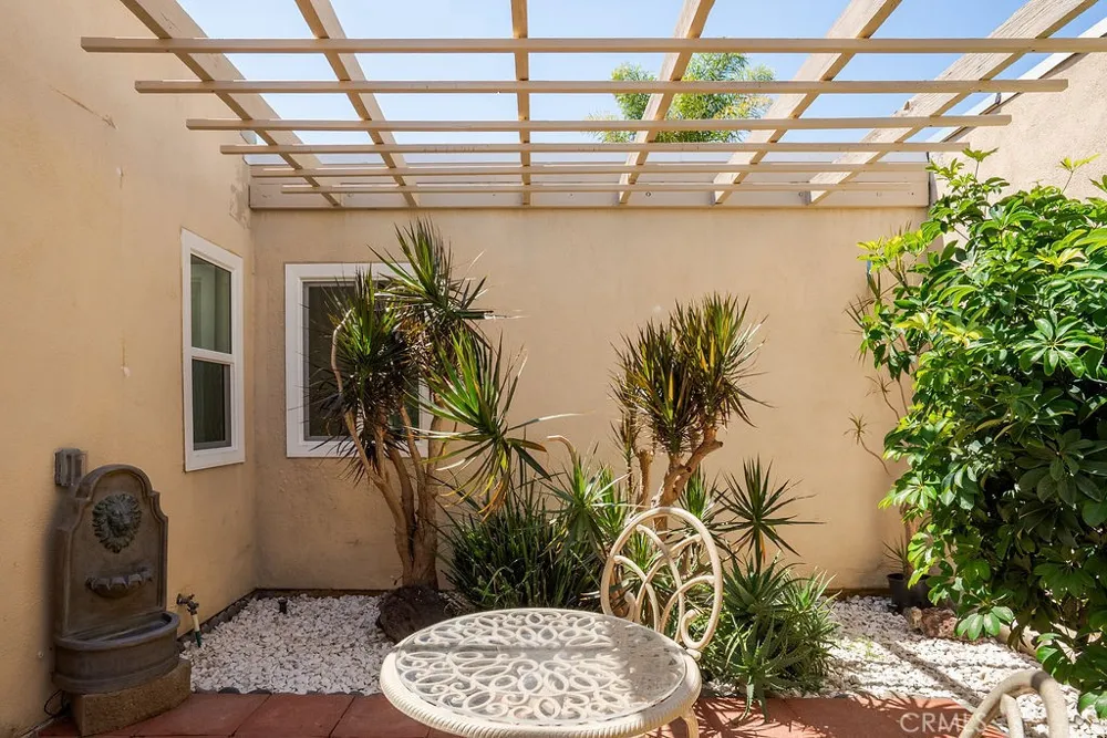 3343 Nevada Costa Mesa, CA 92626