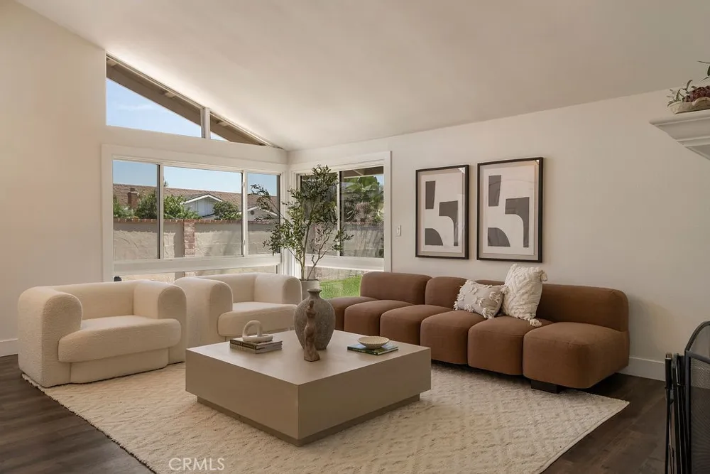 3343 Nevada Costa Mesa, CA 92626