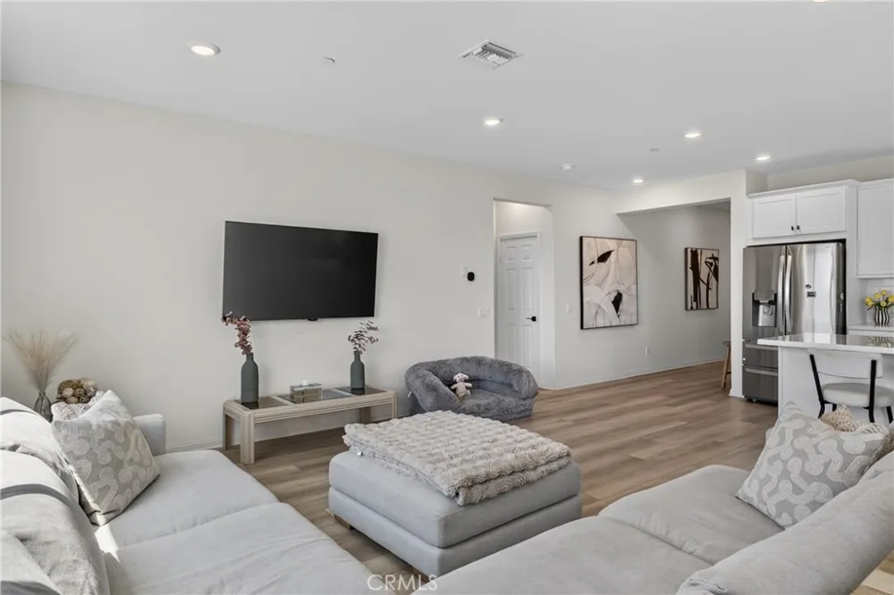 30969 Alister Winchester, CA 92596