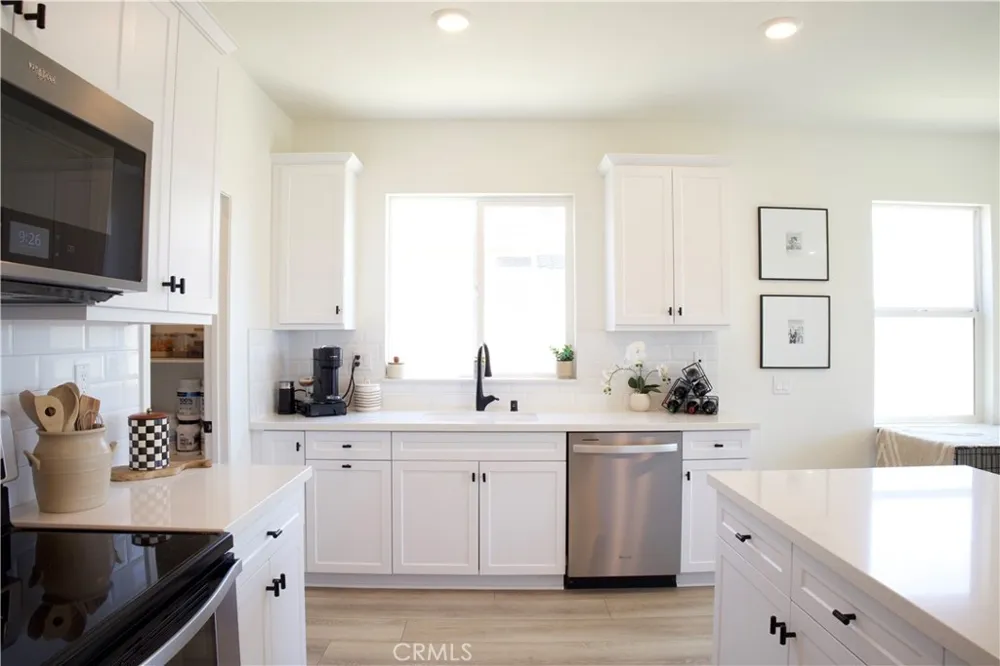 30969 Alister Winchester, CA 92596