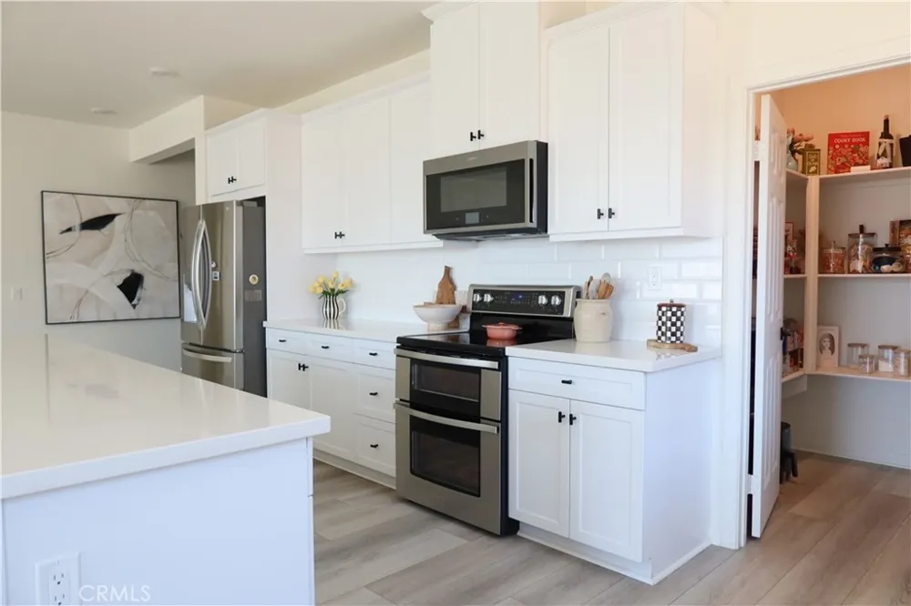 30969 Alister Winchester, CA 92596