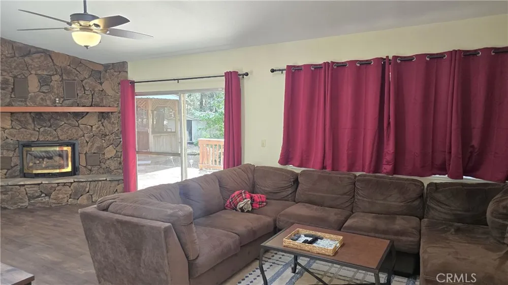 6566 Woodward Magalia, CA 95954