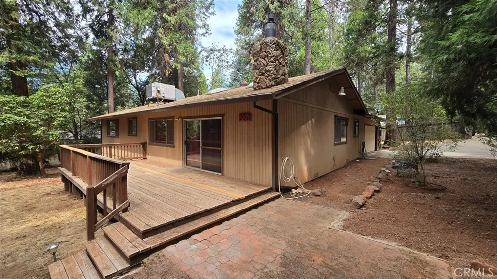 6566 Woodward Magalia, CA 95954