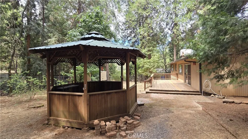 6566 Woodward Magalia, CA 95954