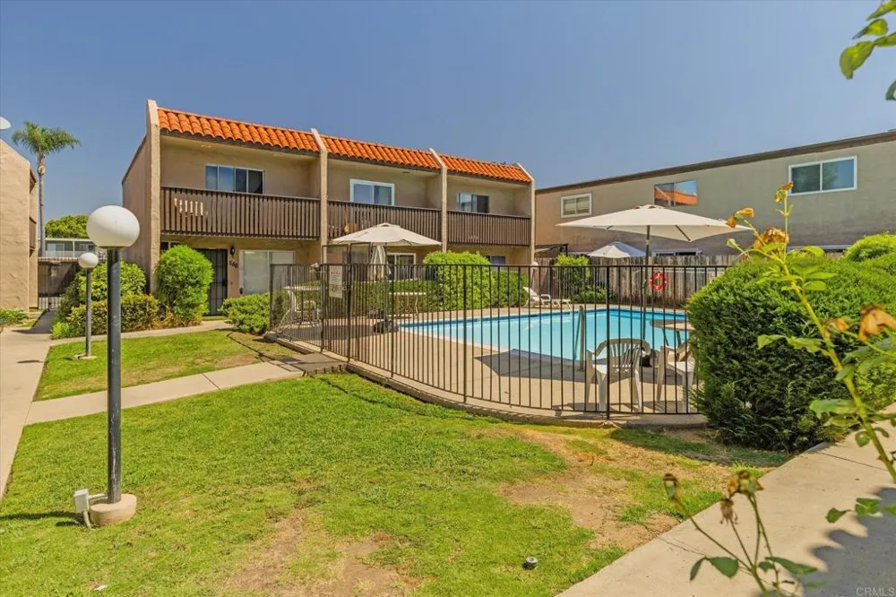 272 Roanoke Road El Cajon, CA 92020