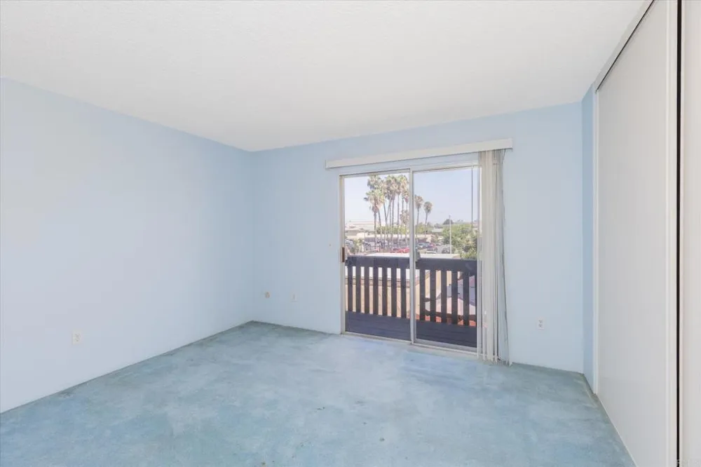 272 Roanoke Road El Cajon, CA 92020