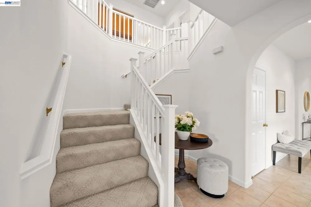 2793 Sunset Dune Way Hayward, CA 94545