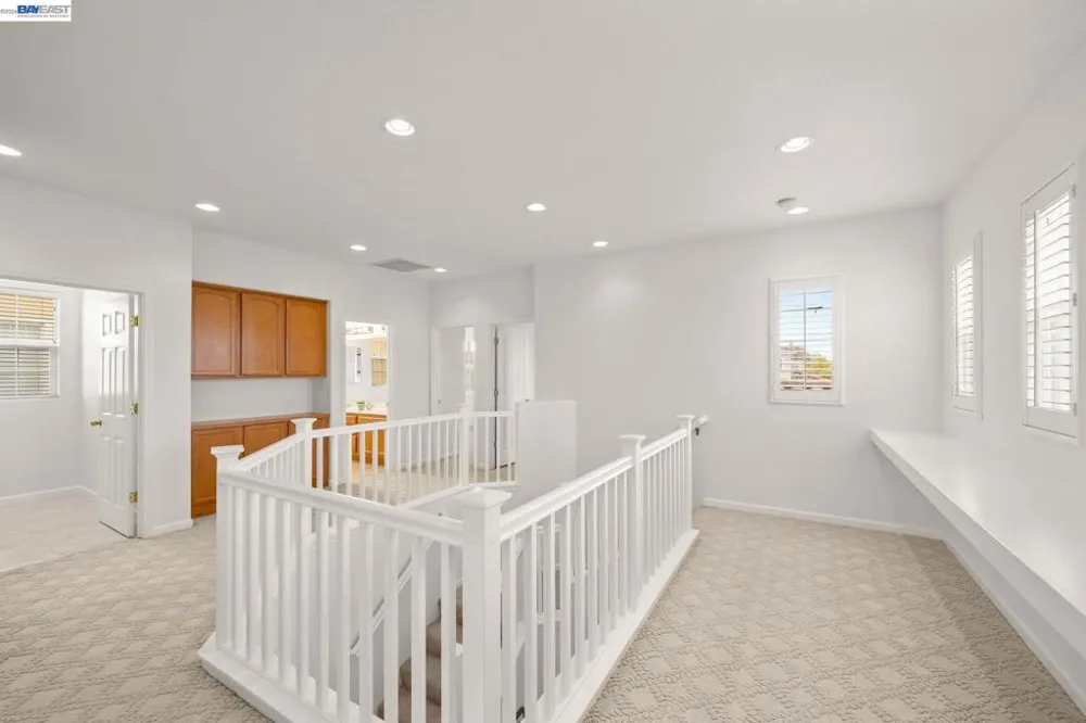 2793 Sunset Dune Way Hayward, CA 94545