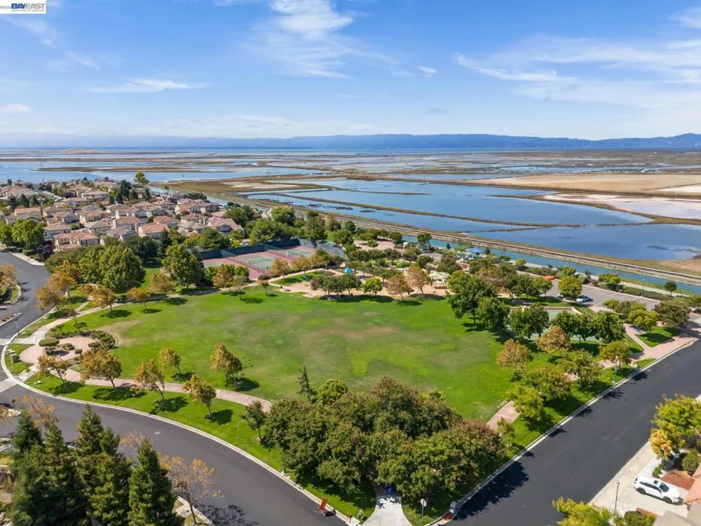 2793 Sunset Dune Way Hayward, CA 94545