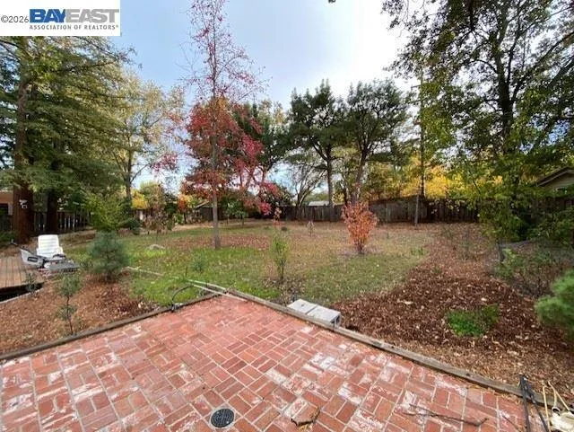 105 Roberta Ave Pleasant Hill, CA 94523