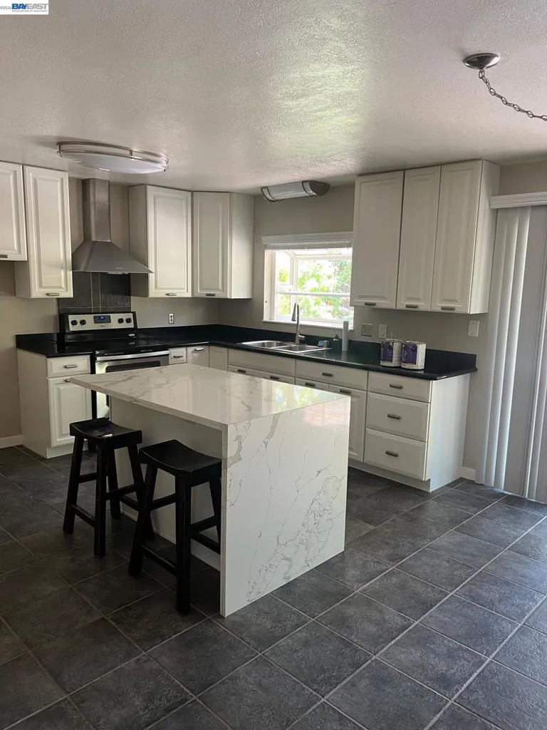 105 Roberta Ave Pleasant Hill, CA 94523
