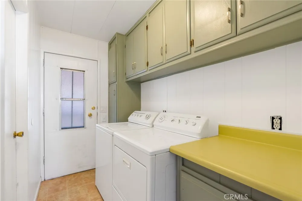 2692 E Highland Avenue #127 Highland, CA 92346