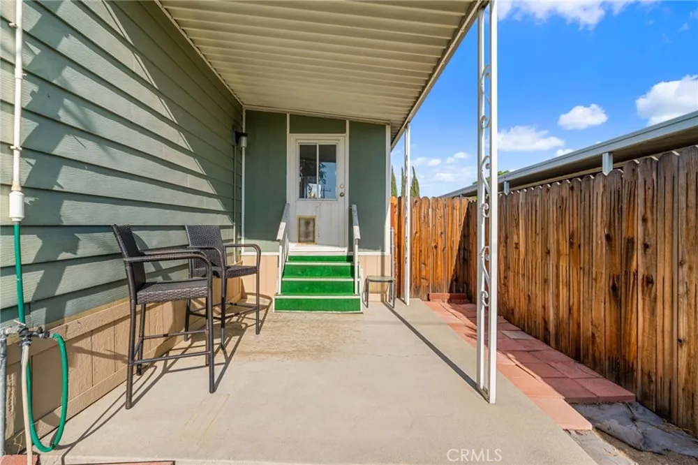 2692 E Highland Avenue #127 Highland, CA 92346