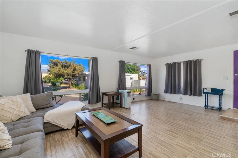 2692 E Highland Avenue #127 Highland, CA 92346