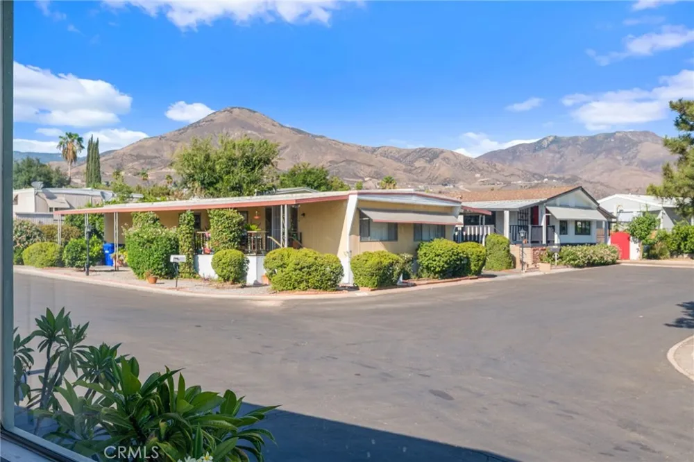 2692 E Highland Avenue #127 Highland, CA 92346