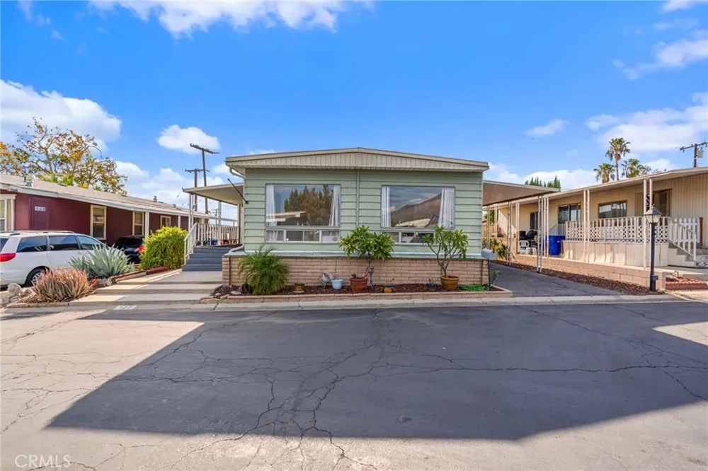 2692 E Highland Avenue #127 Highland, CA 92346