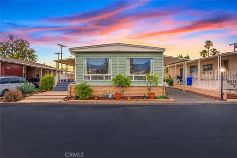 2692 E Highland Avenue #127